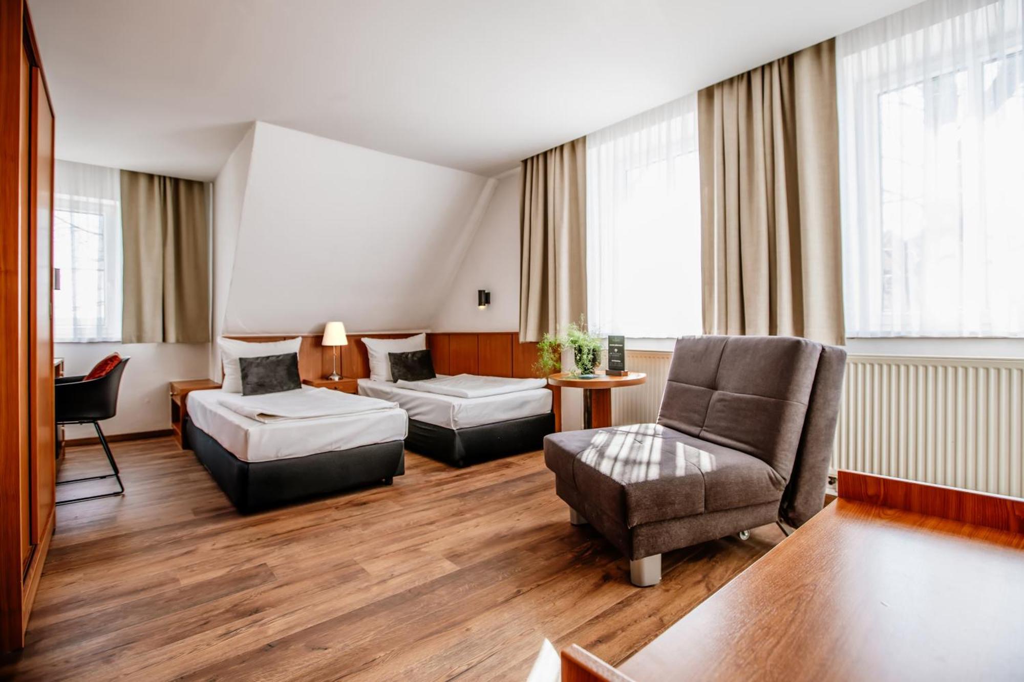 Hotel Und Restaurant Gartenstadt Erfurt Ngoại thất bức ảnh